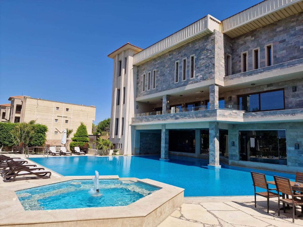 בורג' אל ערב Panacea Suites Hotel מראה חיצוני תמונה